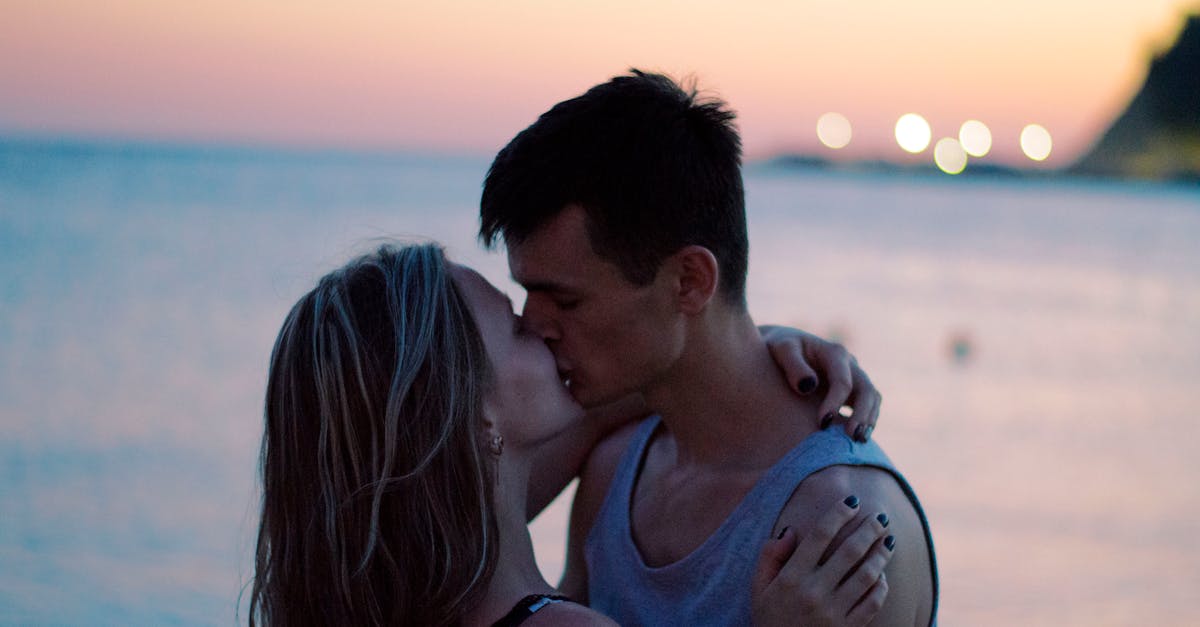 découvrez l'univers captivant du baiser, symbole d'amour et de tendresse. explorez les différentes significations et cultures entourant ce geste intime, et apprenez comment un simple baiser peut renforcer les liens affectifs.