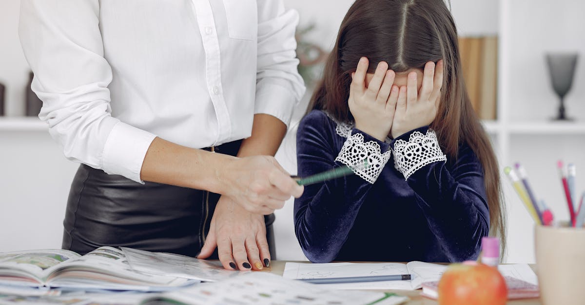 découvrez comment transformer les erreurs en opportunités d'apprentissage. cet article explore les différentes manières de reconnaître, analyser et tirer profit des erreurs pour améliorer vos compétences et votre développement personnel.