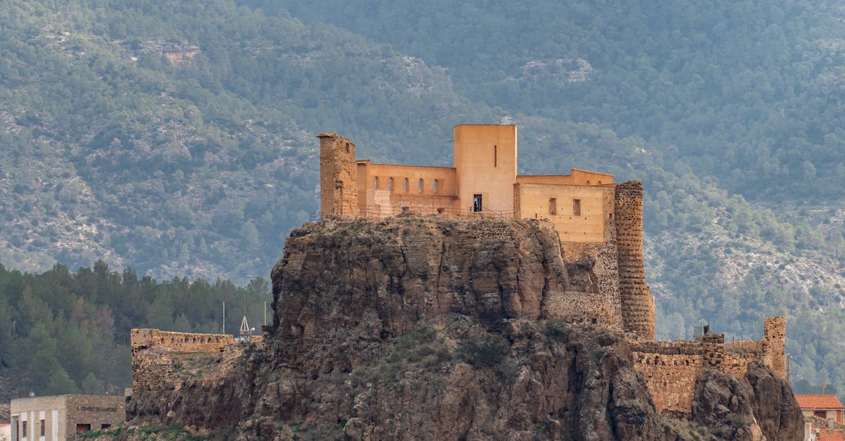découvrez les attractions les plus fascinantes à travers le monde, des parcs d'attractions aux sites touristiques incontournables. préparez-vous à vivre des expériences inoubliables et à vous émerveiller devant des spectacles époustouflants.