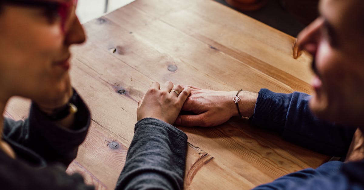 découvrez l'art du dating : conseils, astuces et plateformes pour rencontrer l'amour, nouer des amitiés ou simplement partager des moments conviviaux. engagez des conversations enrichissantes et explorez de nouvelles relations dans un cadre respectueux et fun.