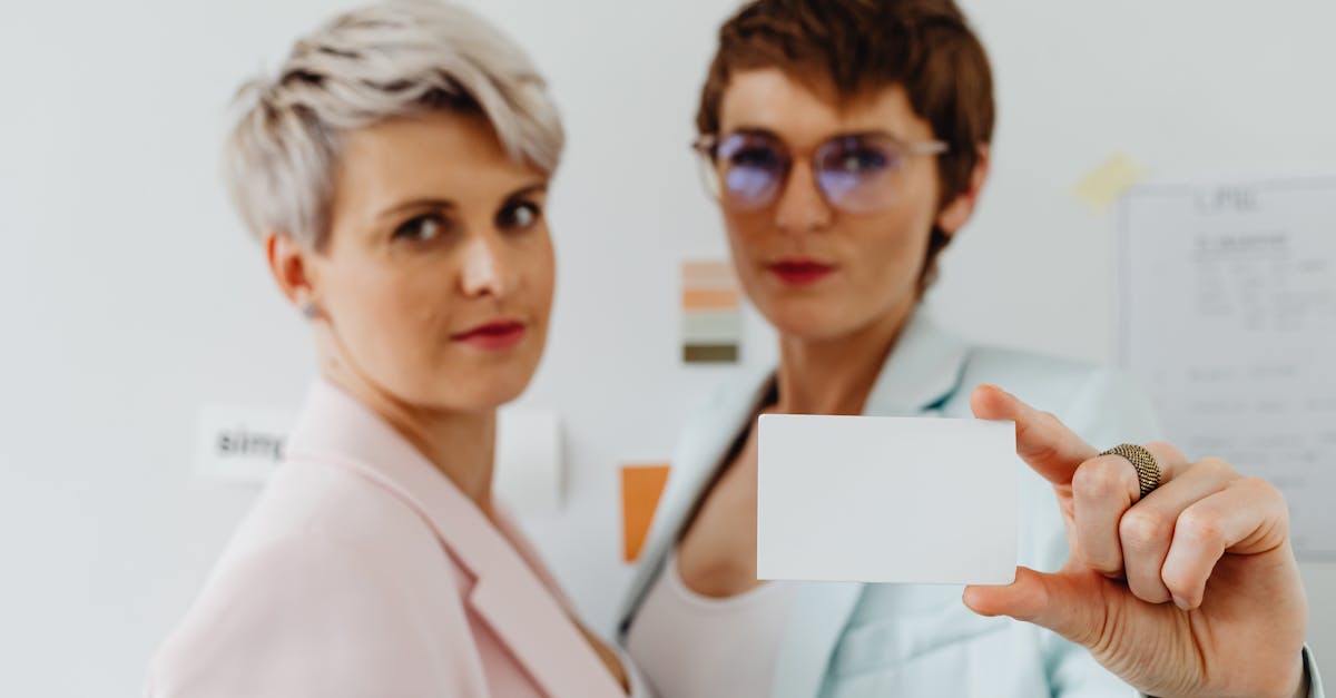 découvrez l'essence du pouvoir féminin à travers des récits inspirants, des figures emblématiques et des mouvements qui célèbrent la force et la résilience des femmes. plongez dans l'univers du féminisme et de l'émancipation pour une société plus égalitaire.