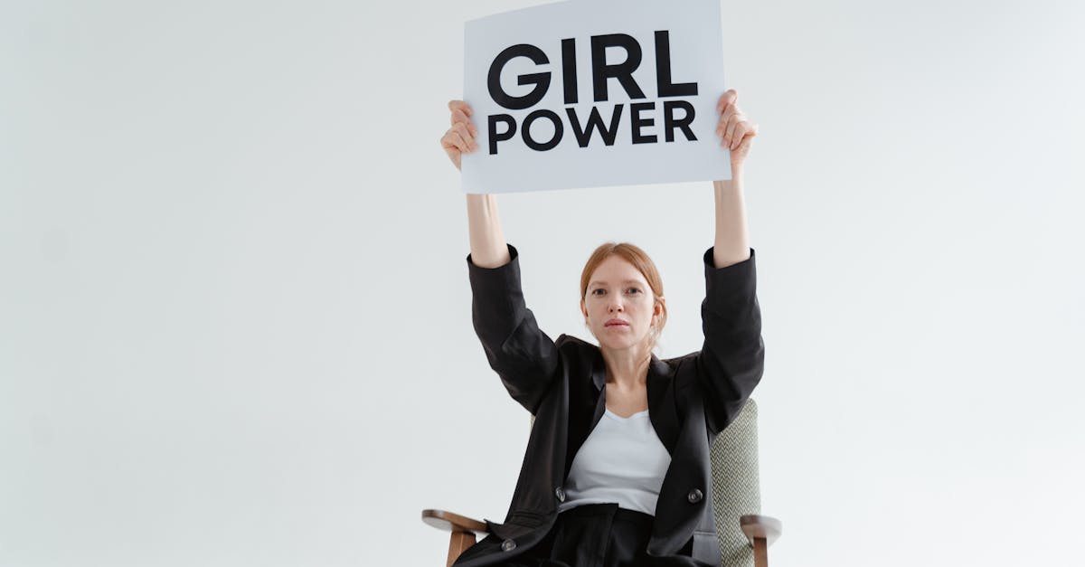 découvrez la force et la puissance féminine à travers des récits inspirants, des conseils pratiques et des recherches sur l'émancipation des femmes dans divers domaines. rejoignez-nous pour célébrer le potentiel illimité des femmes et leur impact sur le monde d'aujourd'hui.