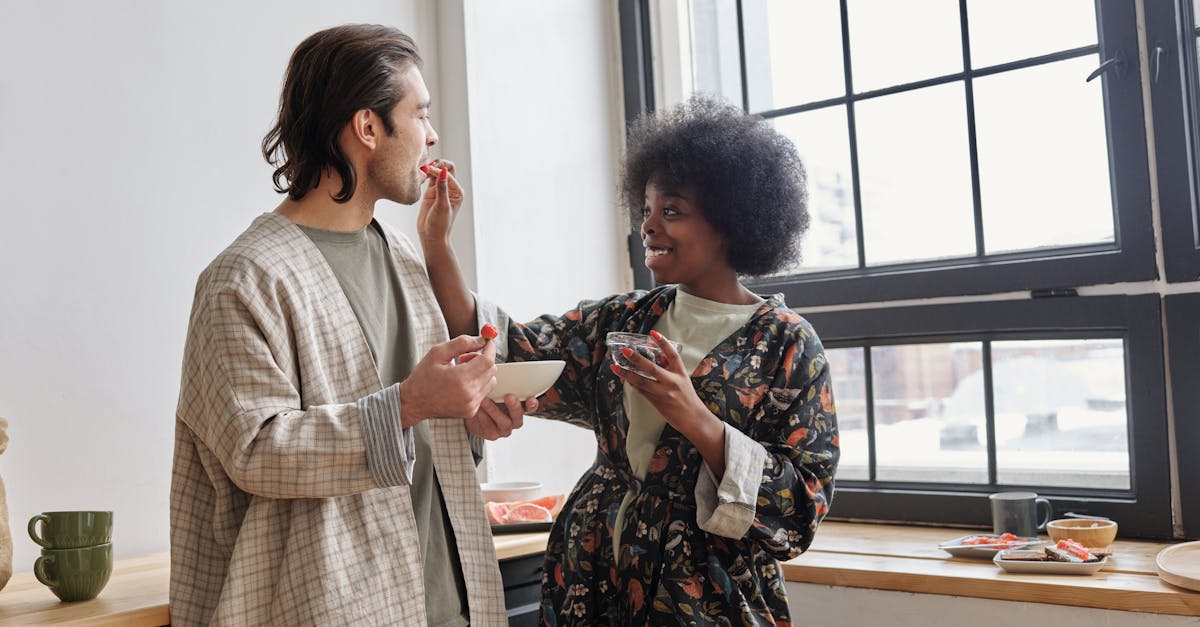 découvrez l'art du flirt et apprenez à séduire avec élégance. explorez des conseils pratiques, des techniques de communication et des astuces pour créer des connexions authentiques. que ce soit en personne ou en ligne, maîtrisez l'art du flirt pour enrichir vos interactions amoureuses.