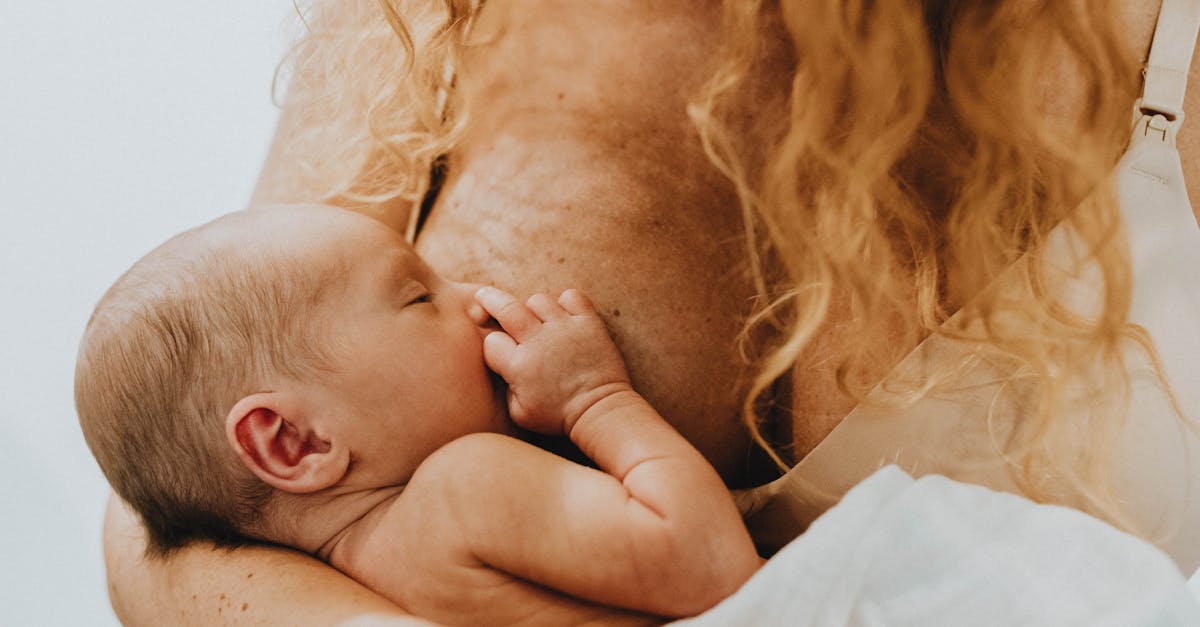 découvrez le concept de proximité dans les relations humaines, l'importance de la connexion émotionnelle et les bienfaits d'une intimité forte. explorez comment la proximité peut enrichir vos interactions et renforcer les liens familiaux et amicaux.
