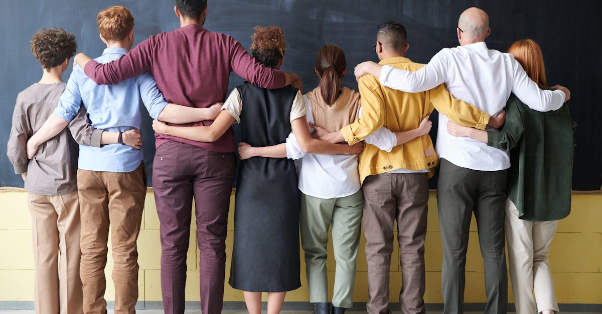 découvrez les secrets d'une relation épanouissante et heureuse. apprenez à cultiver l'amour et la complicité au quotidien pour construire un lien solide et durable.