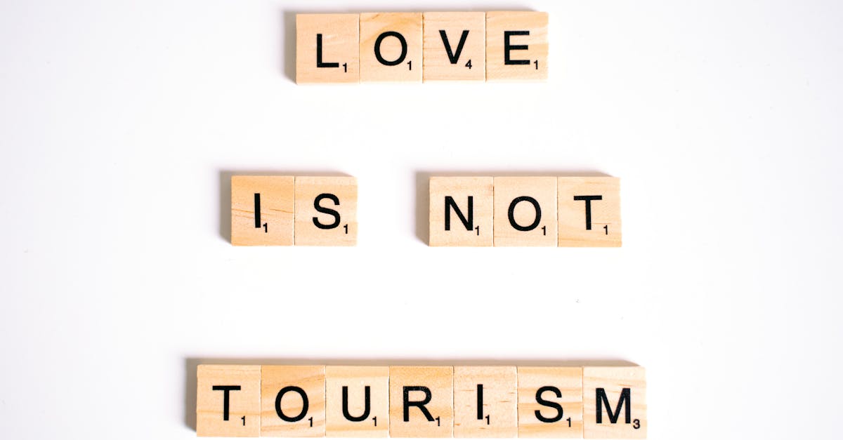 découvrez des phrases romantiques qui éveilleront vos émotions et renforceront vos liens. que ce soit pour un message tendre, une lettre d'amour ou simplement pour exprimer vos sentiments, trouvez l'inspiration pour toucher le cœur de votre bien-aimé(e).