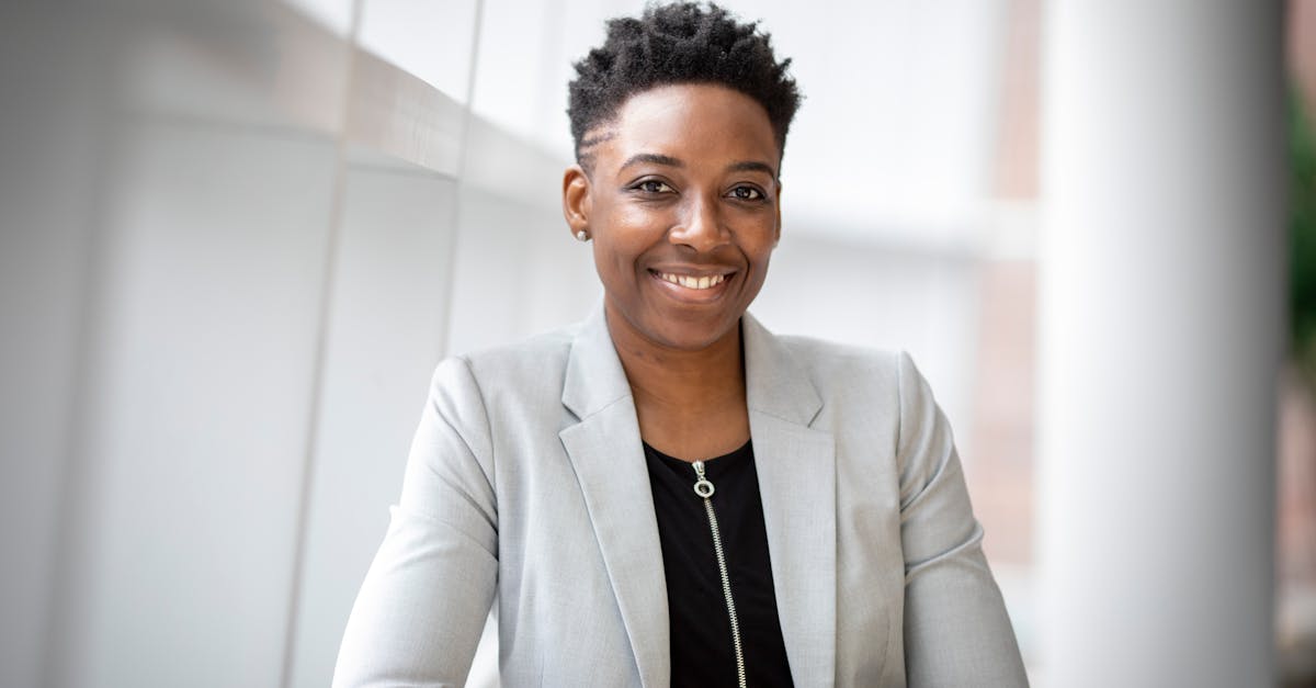 découvrez comment développer votre confiance en vous à travers des conseils pratiques, des stratégies efficaces et des témoignages inspirants. apprenez à surmonter vos doutes, à affirmer vos compétences et à atteindre vos objectifs avec assurance.