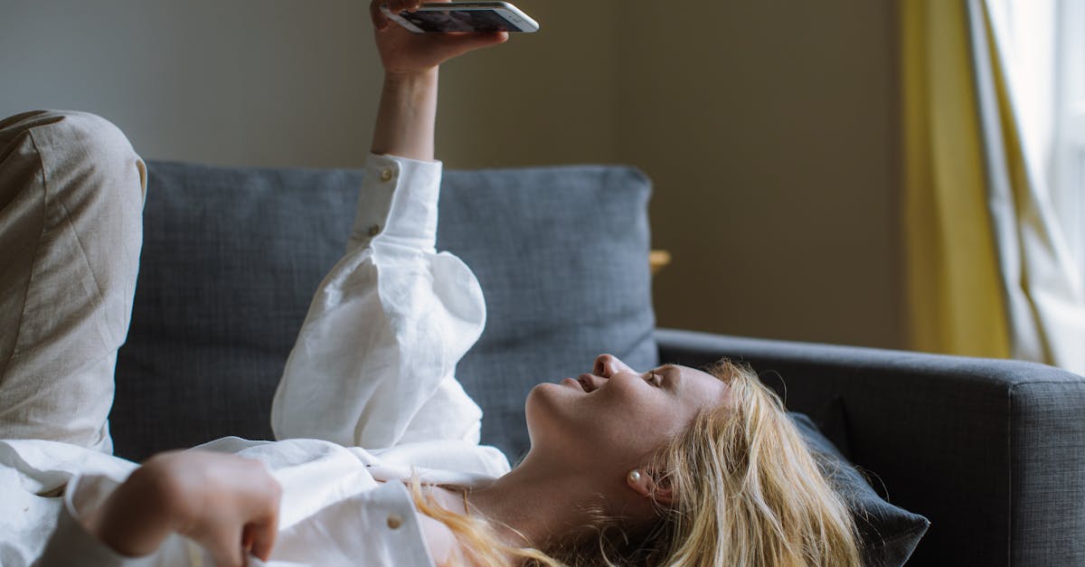 découvrez facetime, l'application de vidéo et d'audio d'apple qui vous permet de rester connecté avec vos proches en toute simplicité. profitez de conversations en temps réel, de la qualité hd, et partagez des moments mémorables, où que vous soyez.