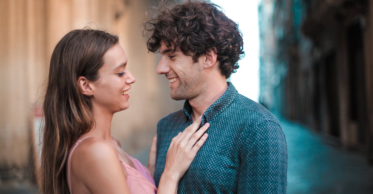 découvrez l'art de la séduction avec nos conseils sur le flirt. apprenez à établir des connexions authentiques, à utiliser le langage corporel et à faire preuve de charme, que ce soit en personne ou en ligne. transformez vos interactions sociales et éveillez l'intérêt de ceux qui vous entourent.