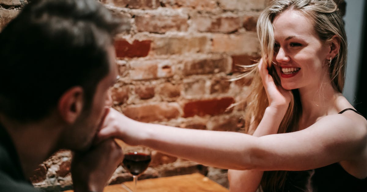 découvrez le véritable amour, une connexion authentique et profonde entre deux âmes. plongez dans des histoires inspirantes, des conseils et des réflexions sur ce sentiment puissant qui transcende le temps et les épreuves.