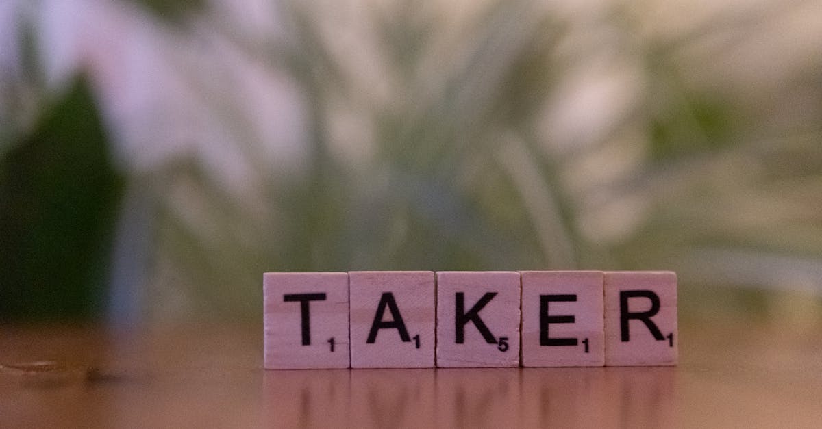 découvrez les traits et comportements du narcissisme, une personnalité fascinante et souvent mal comprise. apprenez à identifier les signes du narcissisme et explorez ses impacts sur les relations interpersonnelles.